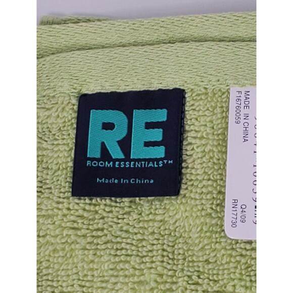 2 Room essentials wash towel 12in x 12 in 1 Guacamole 1 Pineapple NWT - Picture 4 of 8
